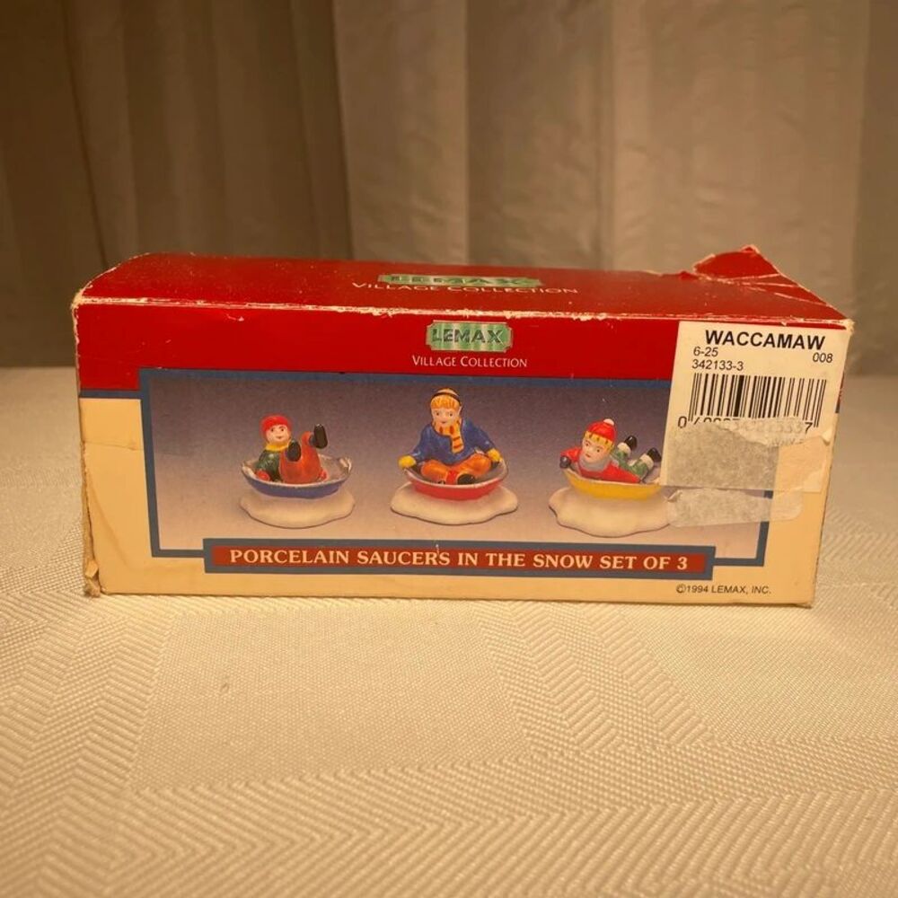 Lemax 1994 Saucers in the Snow Set of 3 #43125 Porcelain Village Figures Box
